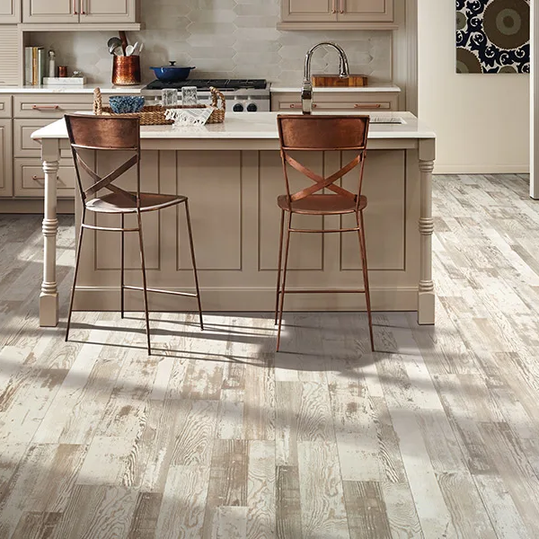 Wood floor installation in Oxford and Batesville, MS from Kizer Flooring