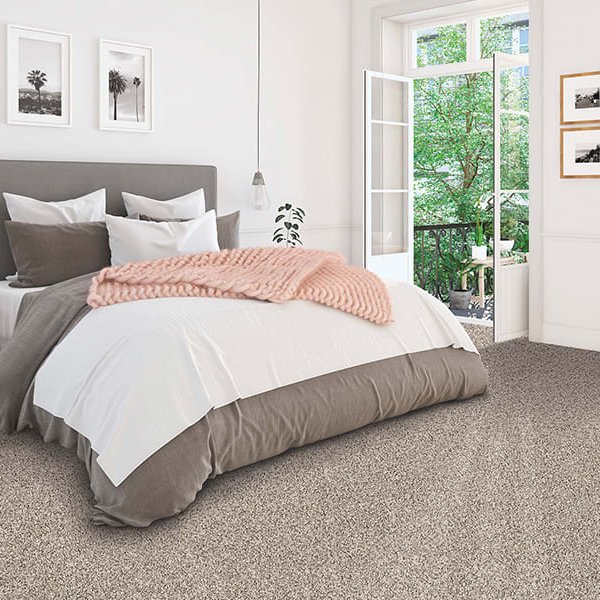 Oxford and Batesville, MS area’s best carpet store is Kizer Flooring