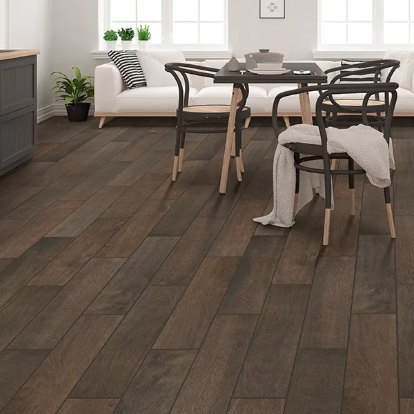 Wood look tile flooring in Oxford and Batesville, MS from Kizer Flooring